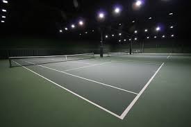 Les Défis de la Construction d’un Court de Tennis en Résine Synthétique à Nice
